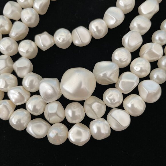 Chunky Modern Pearl White Faux  Long Necklace - Picture 5 of 5